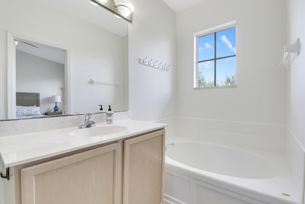 123 E Thatch Palm Circle - Photo 14