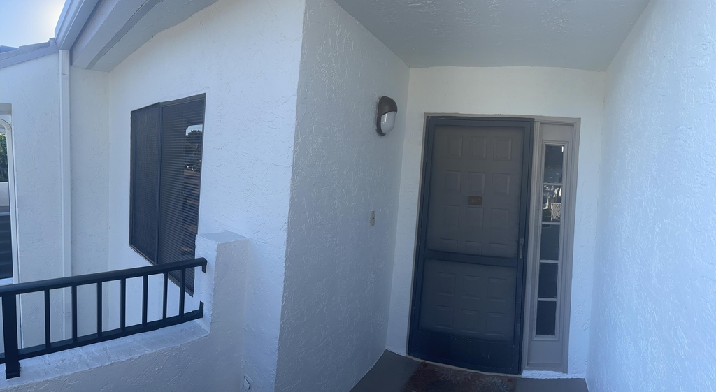 7473 Glendevon Lane - Photo 6