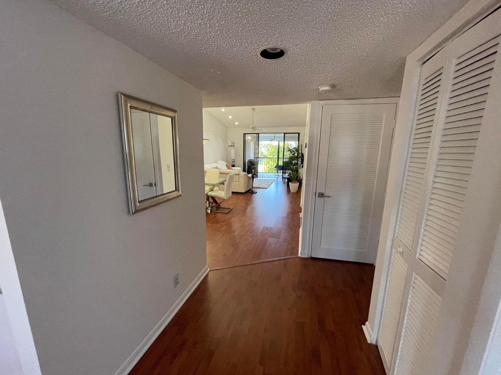 7473 Glendevon Lane - Photo 7