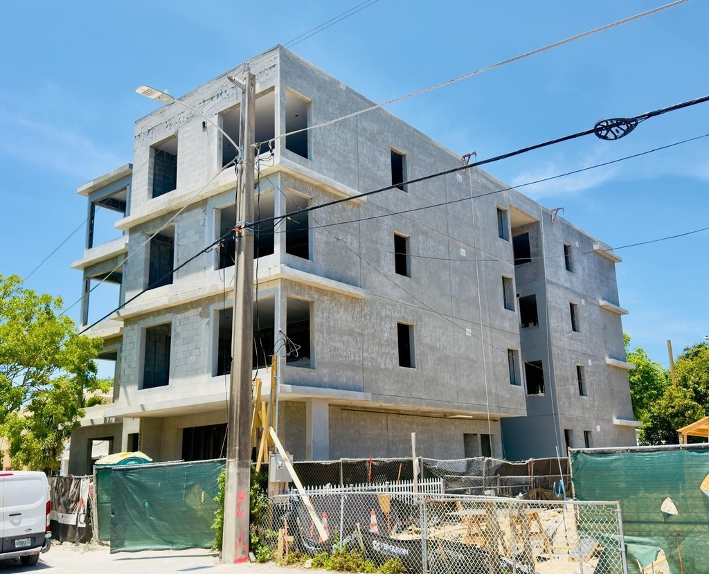 259 Nw 33rd Street - Photo 3