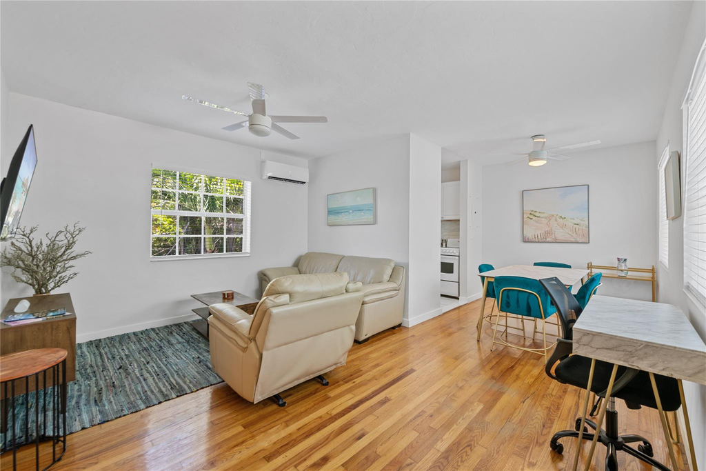 3015 Seville Street - Photo 3