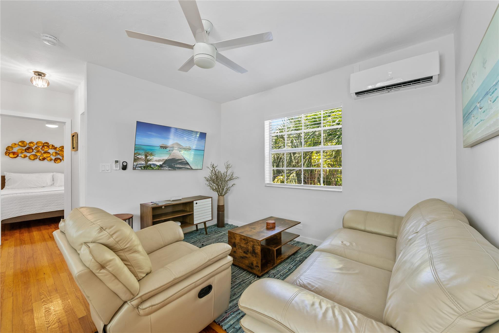 3015 Seville Street - Photo 7