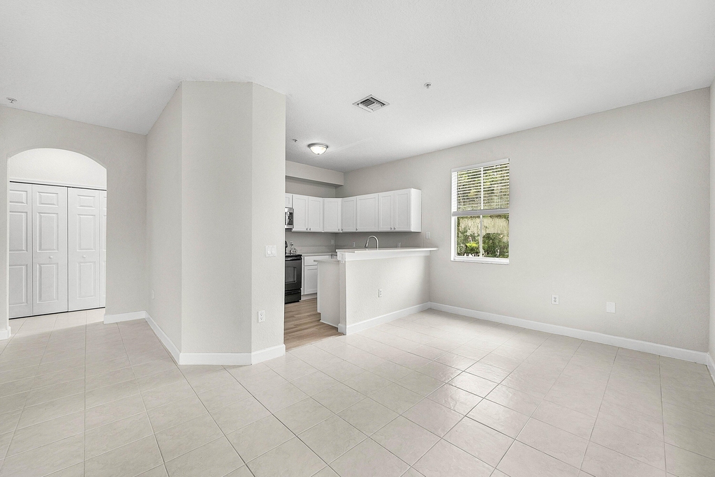 1008 Sw Shoma Drive - Photo 9