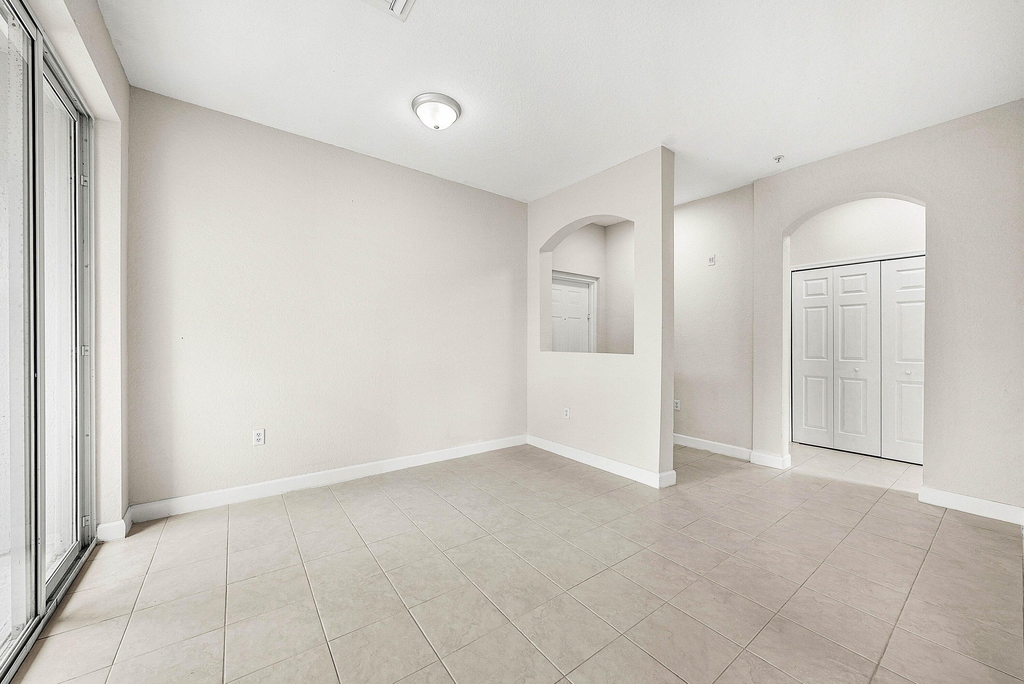 1008 Sw Shoma Drive - Photo 6