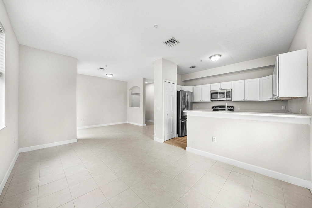 1008 Sw Shoma Drive - Photo 10