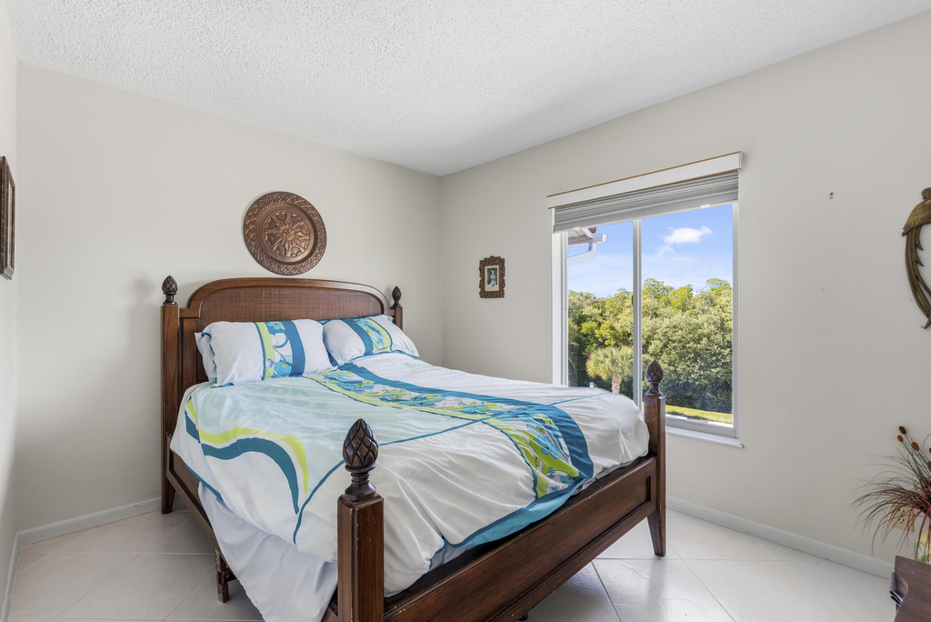 4452 Ne Ocean Boulevard - Photo 17