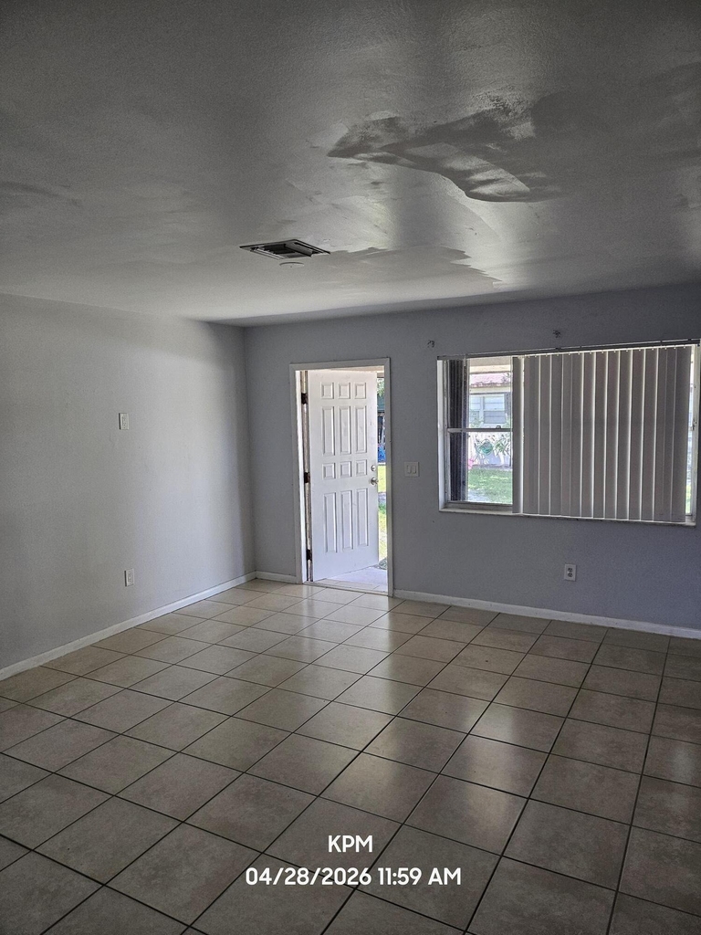 1002 Mcintosh Street - Photo 6