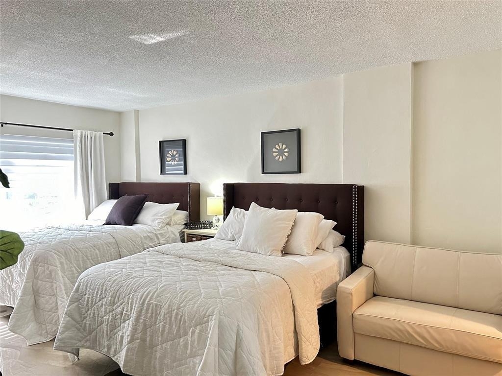 2900 Ne 30th Street - Photo 13