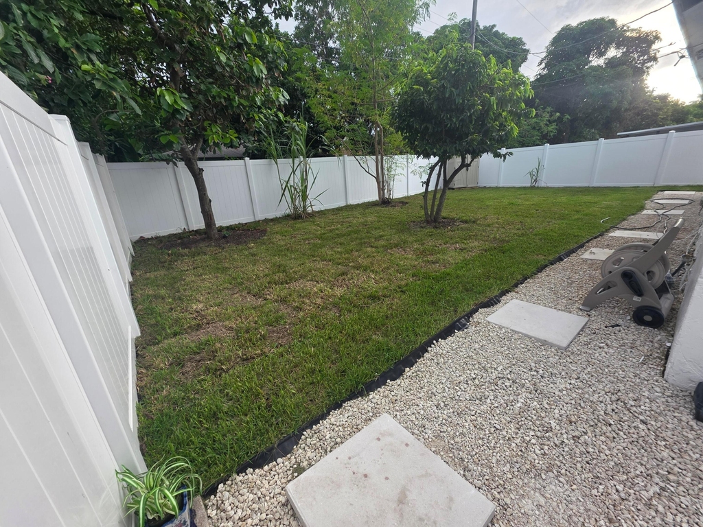 320 Sterling Avenue - Photo 15