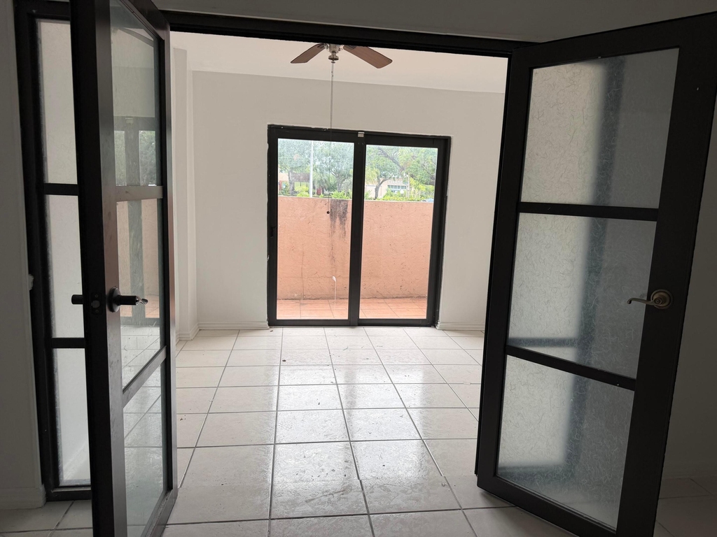 2700 S University Drive - Photo 2