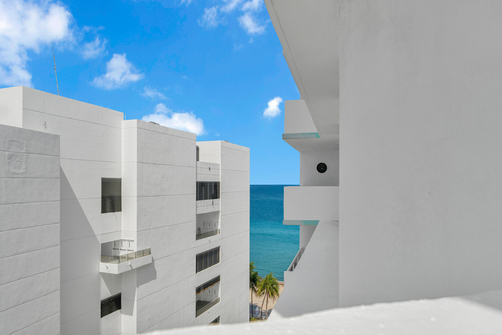 3725 S Ocean Drive - Photo 3