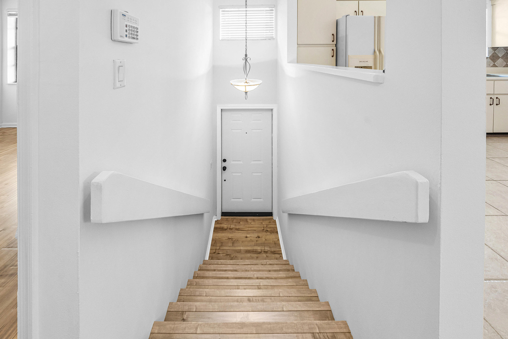 206 Congressional Way - Photo 5