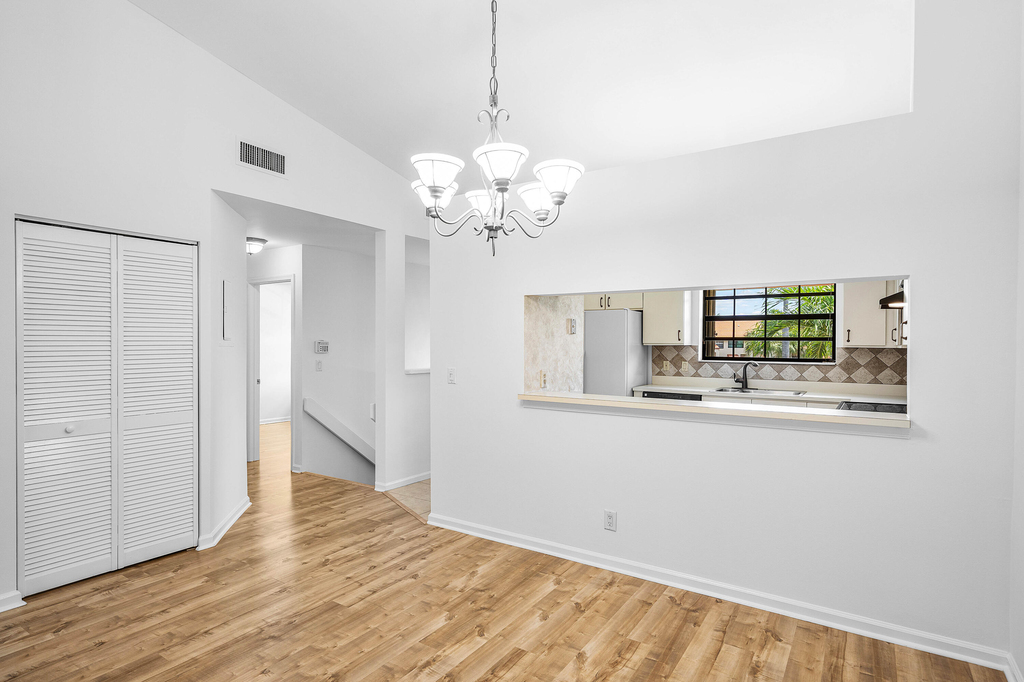 206 Congressional Way - Photo 10