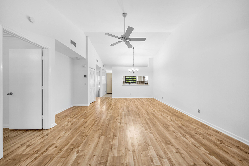 206 Congressional Way - Photo 6