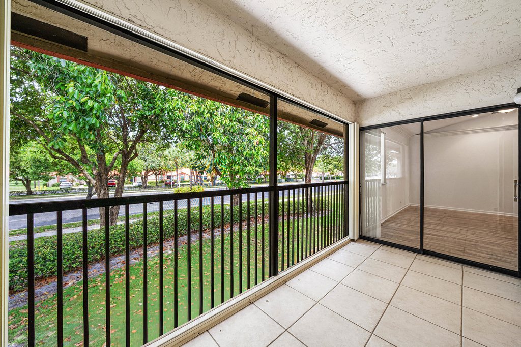 206 Congressional Way - Photo 25