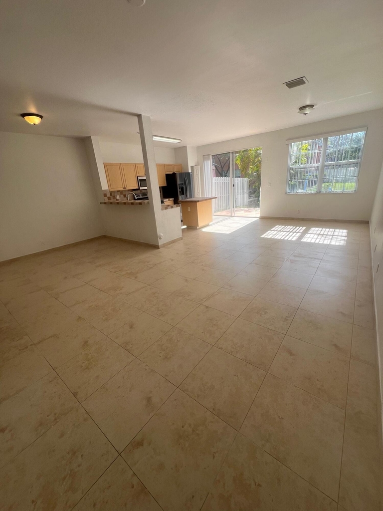 4070 Nw 91st Terrace - Photo 23