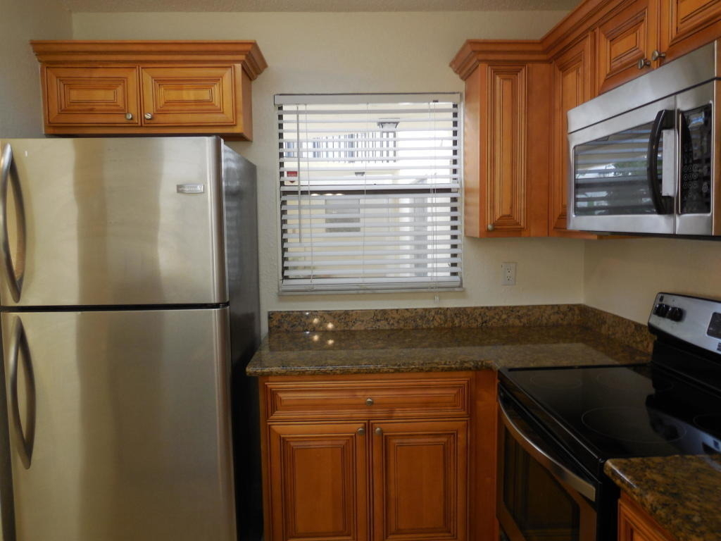 1500 Windorah Way - Photo 3