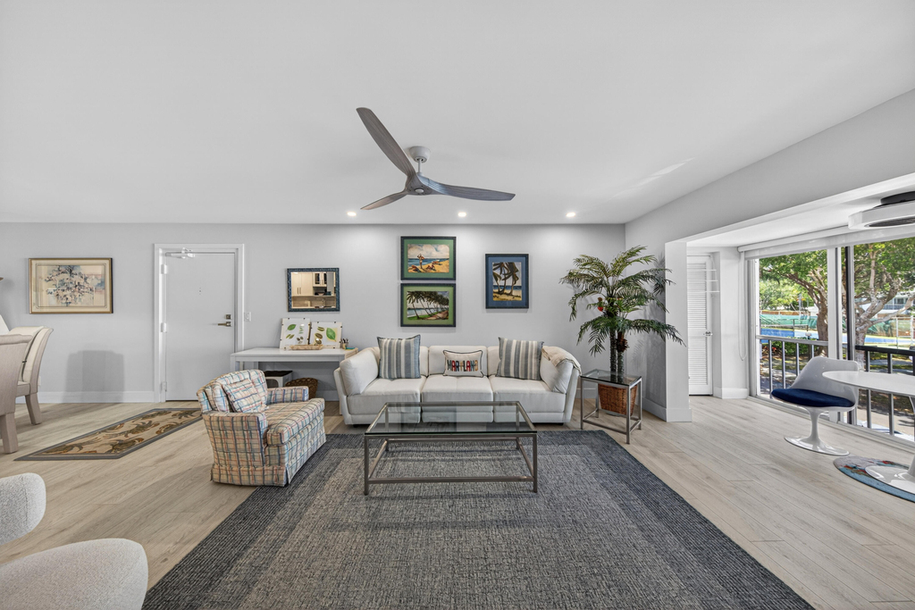 6429 Bay Club Drive - Photo 14