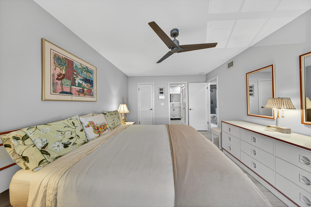 6429 Bay Club Drive - Photo 3