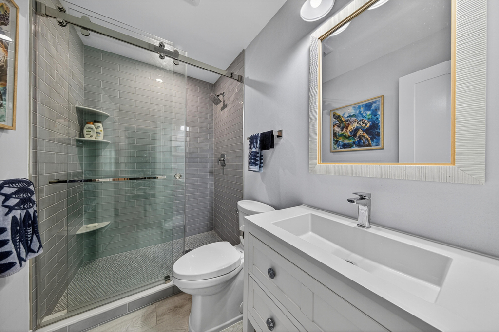 6429 Bay Club Drive - Photo 7