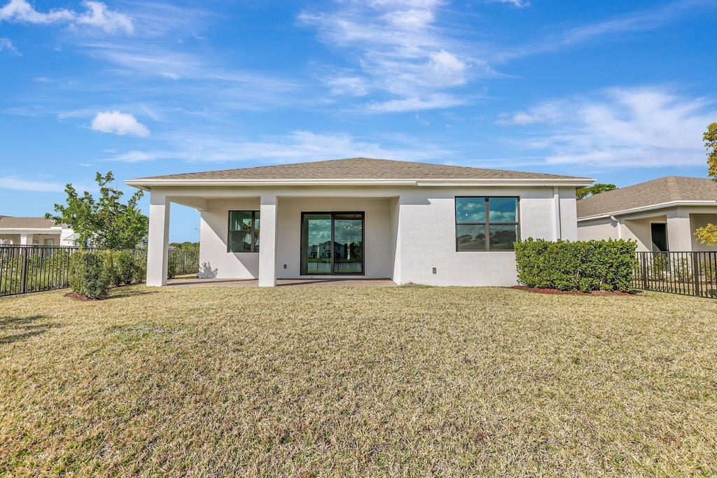6007 Se Skyblue Circle - Photo 32