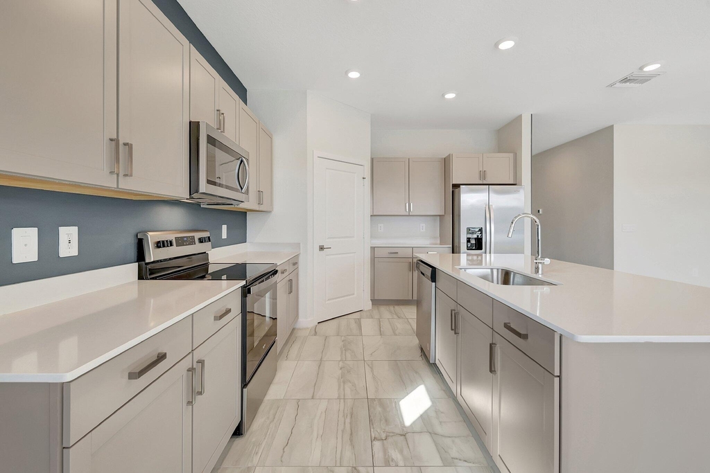 6007 Se Skyblue Circle - Photo 9