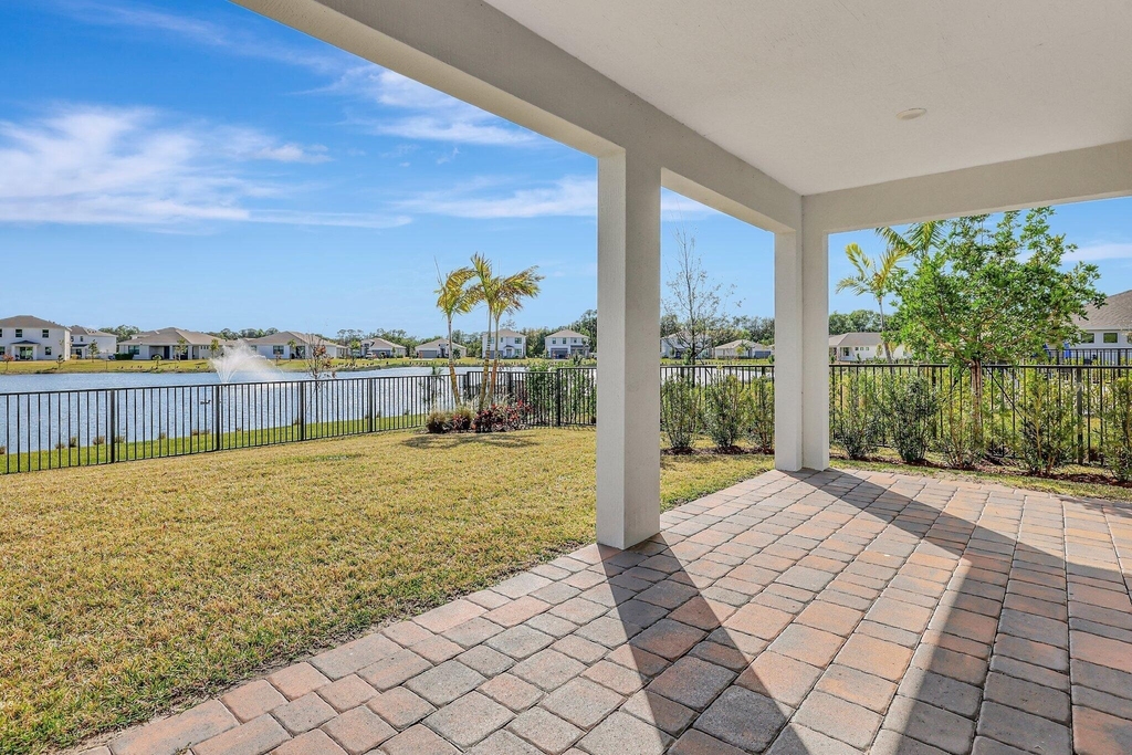 6007 Se Skyblue Circle - Photo 29