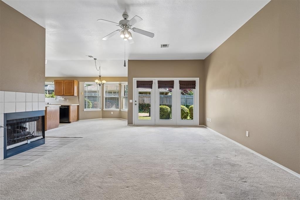 1708 Creekside Court - Photo 9