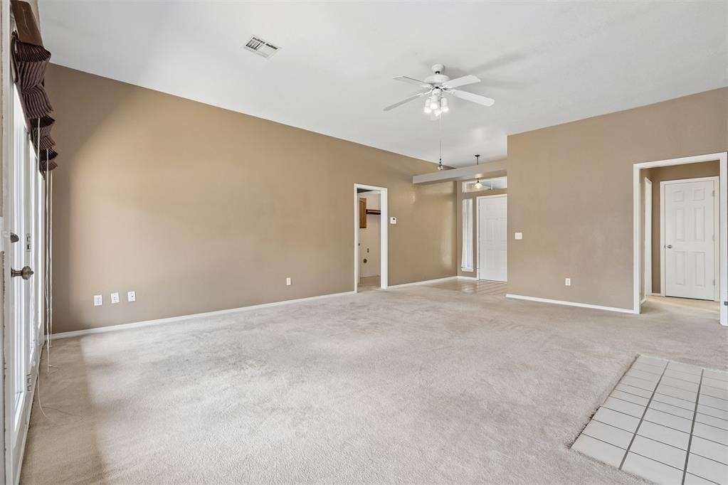 1708 Creekside Court - Photo 8