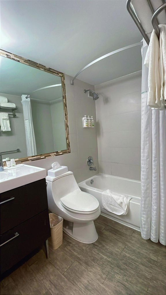 19201 Collins Avenue - Photo 18