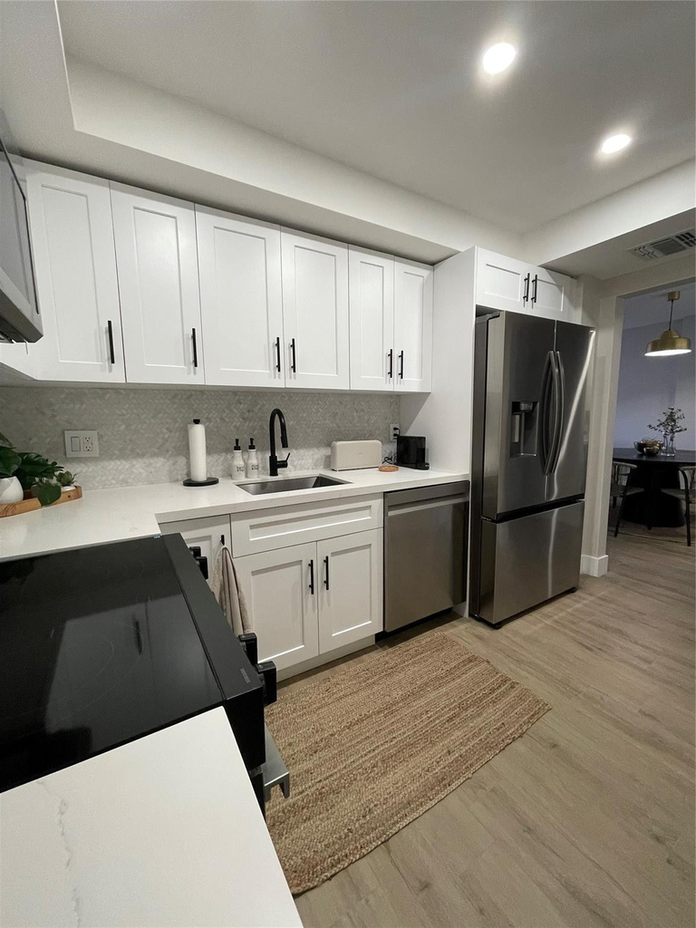 400 Kings Point Drive - Photo 6