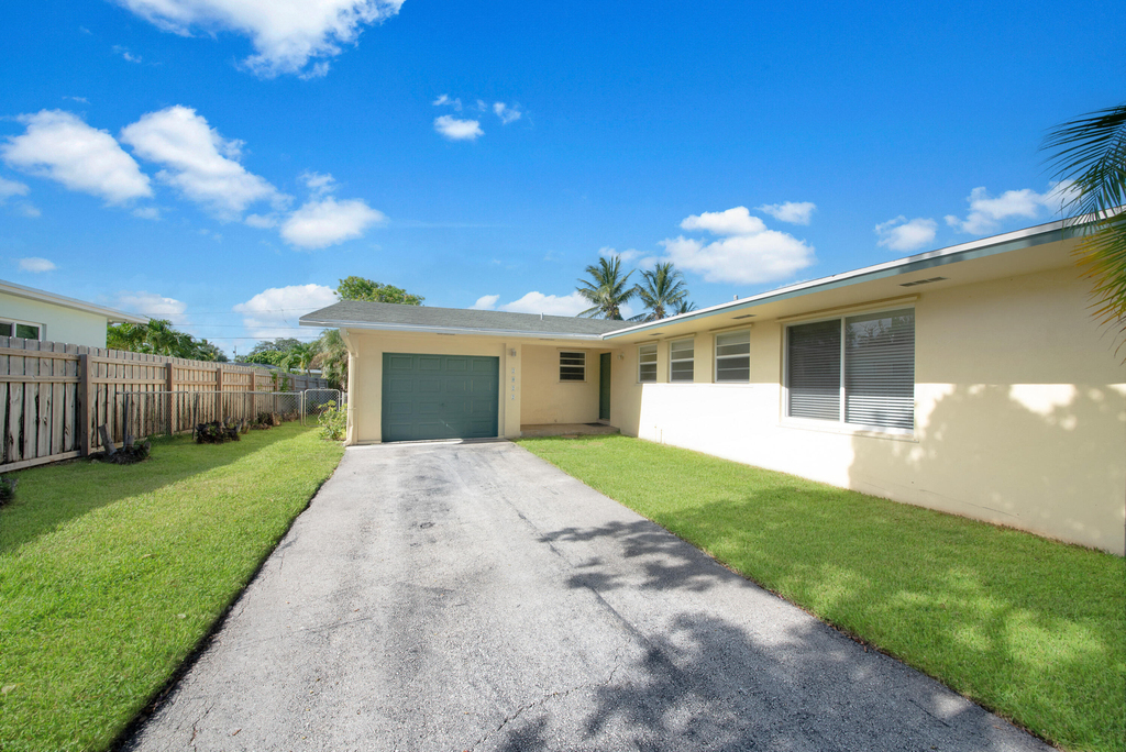 2022 Collier Avenue - Photo 31