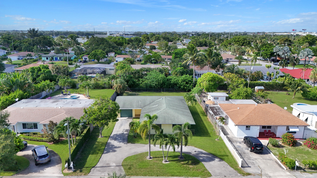 2022 Collier Avenue - Photo 36