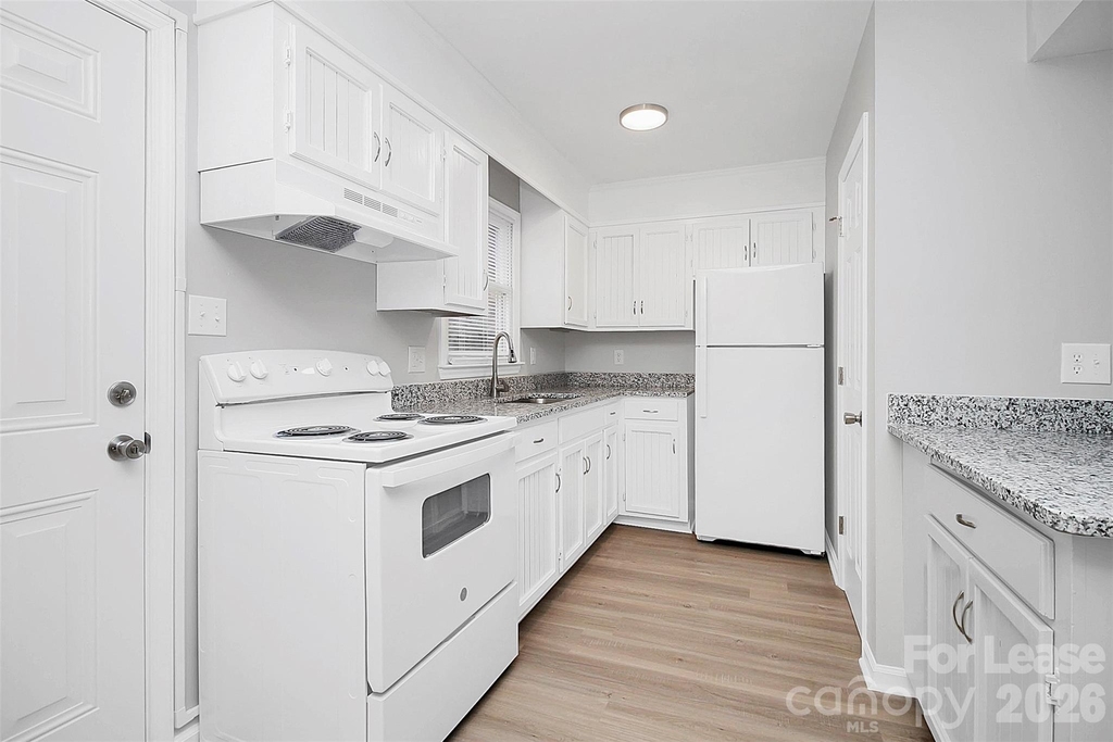 1219 Anderson Street - Photo 8