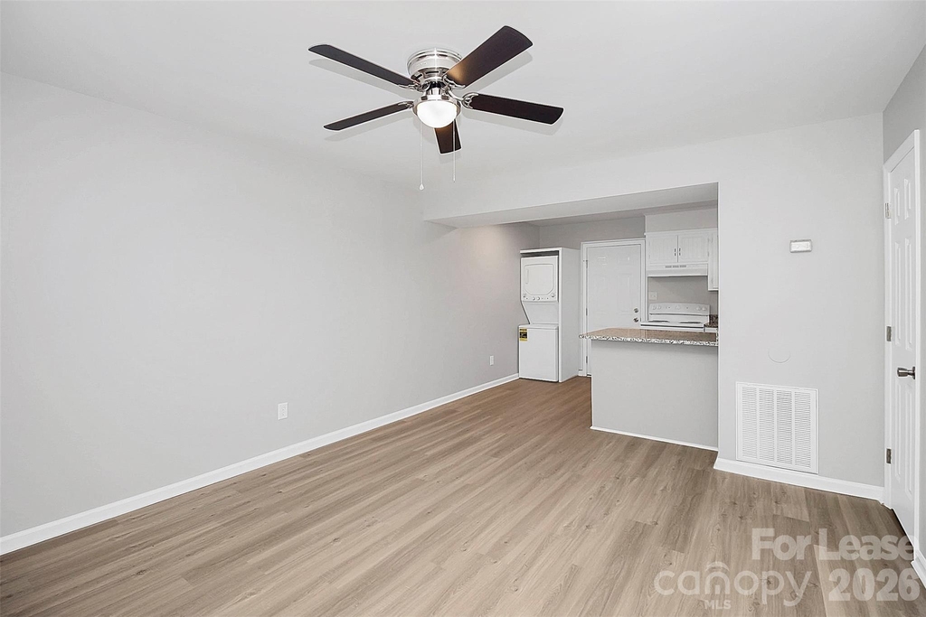 1219 Anderson Street - Photo 4