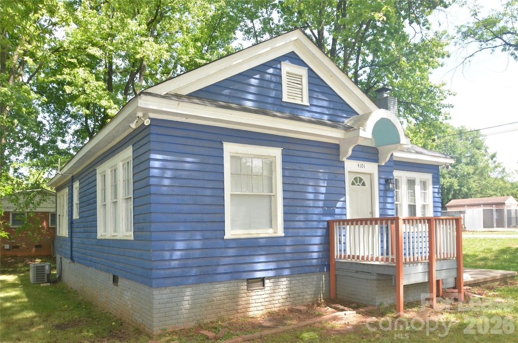4101 Gossett Avenue - Photo 1