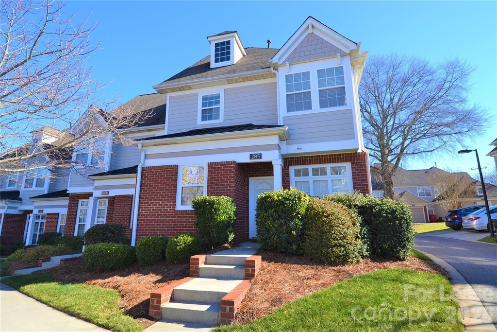 285 Davidson Gateway Drive - Photo 0