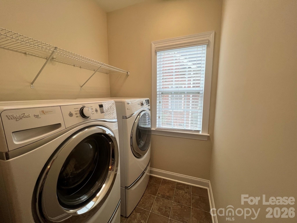 353 E Waterlynn Road - Photo 13