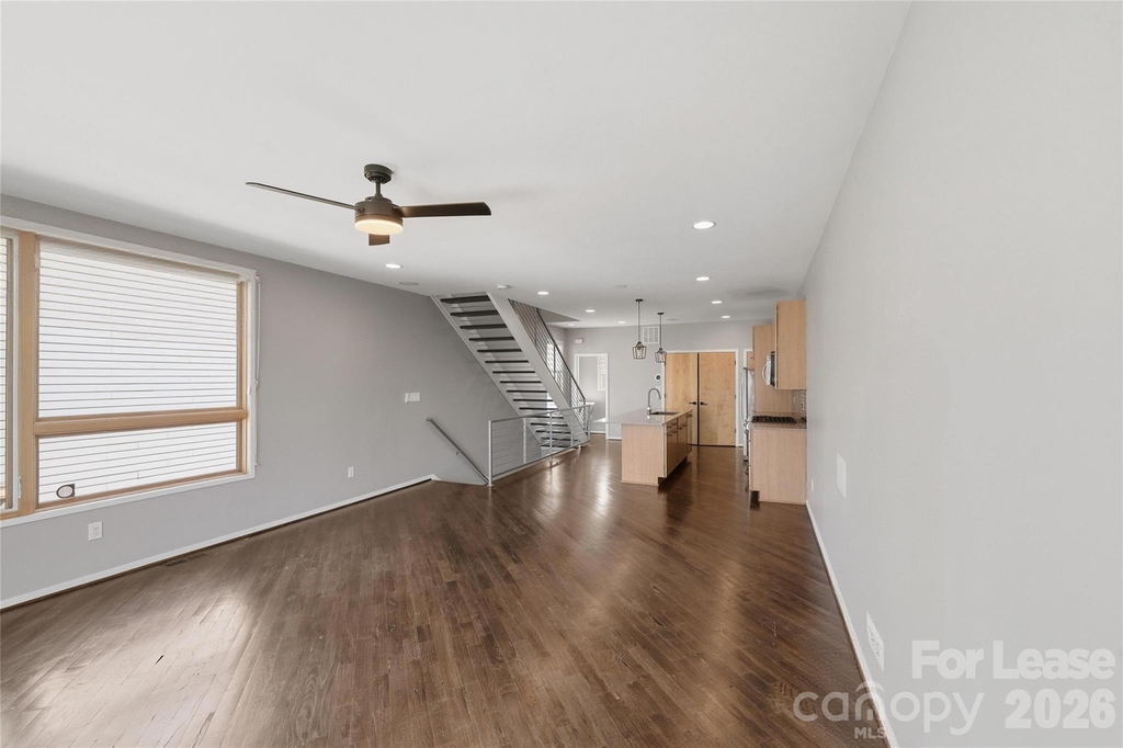 919 Westbrook Drive - Photo 7