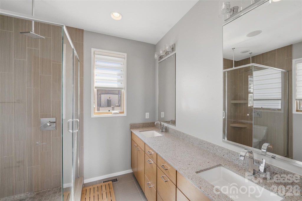 919 Westbrook Drive - Photo 3