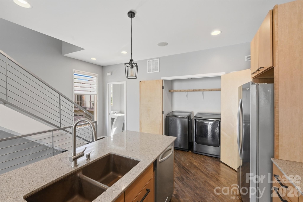919 Westbrook Drive - Photo 12
