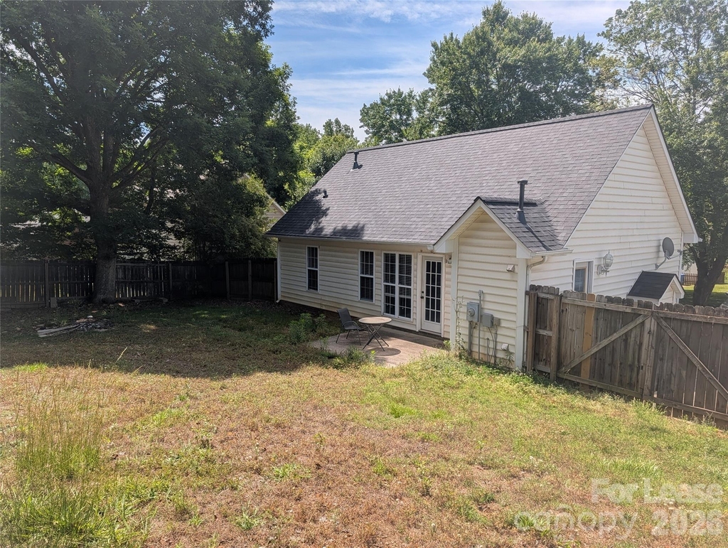 131 Diamond Drive - Photo 18