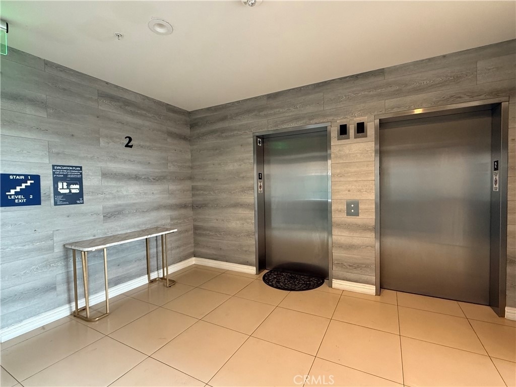 1598 Long Beach - Photo 11