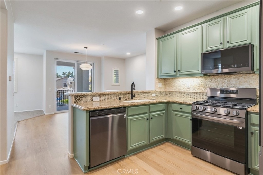13563 Mashona Avenue - Photo 8
