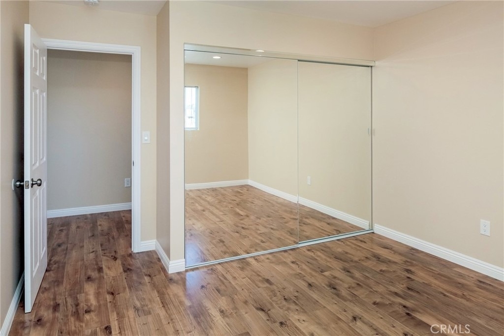 17134 Saticoy Street - Photo 6