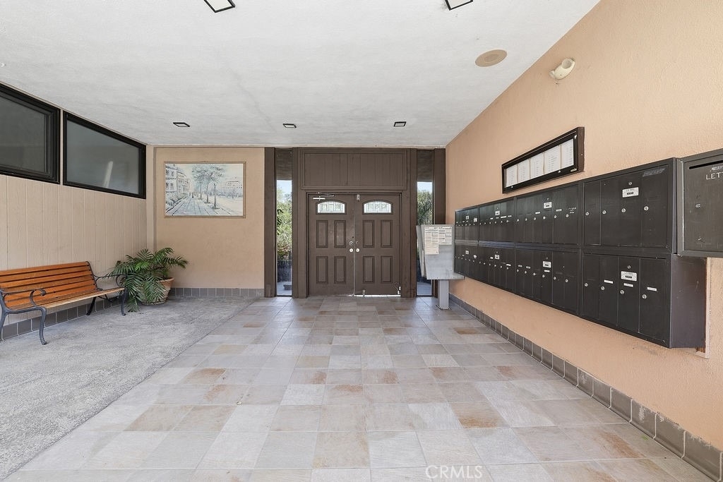 17000 Burbank Boulevard - Photo 16