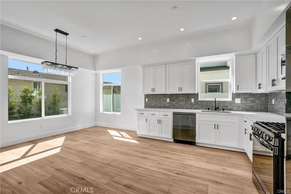 2124 W 238th Street - Photo 12