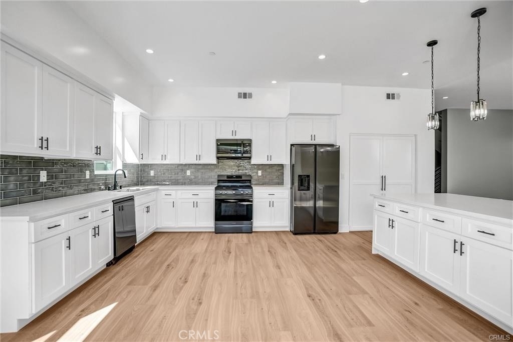 2124 W 238th Street - Photo 14