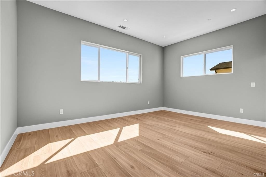 2124 W 238th Street - Photo 29