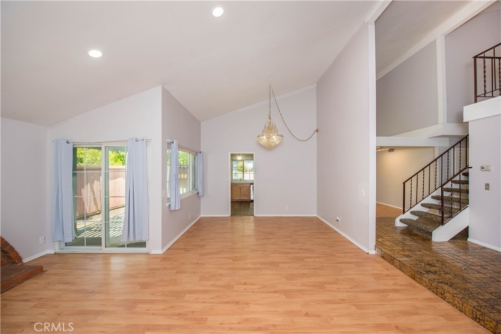1709 Beechwood Avenue - Photo 3